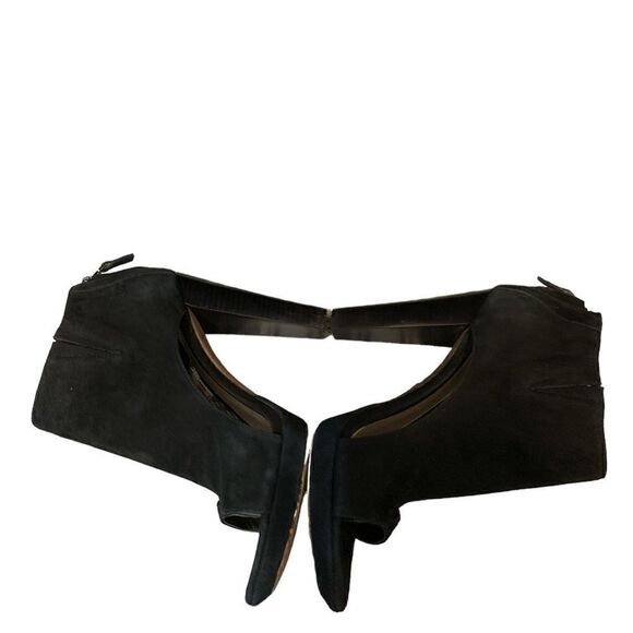 MaxAzria Maia Open Toe Heels - Picture 5 of 12